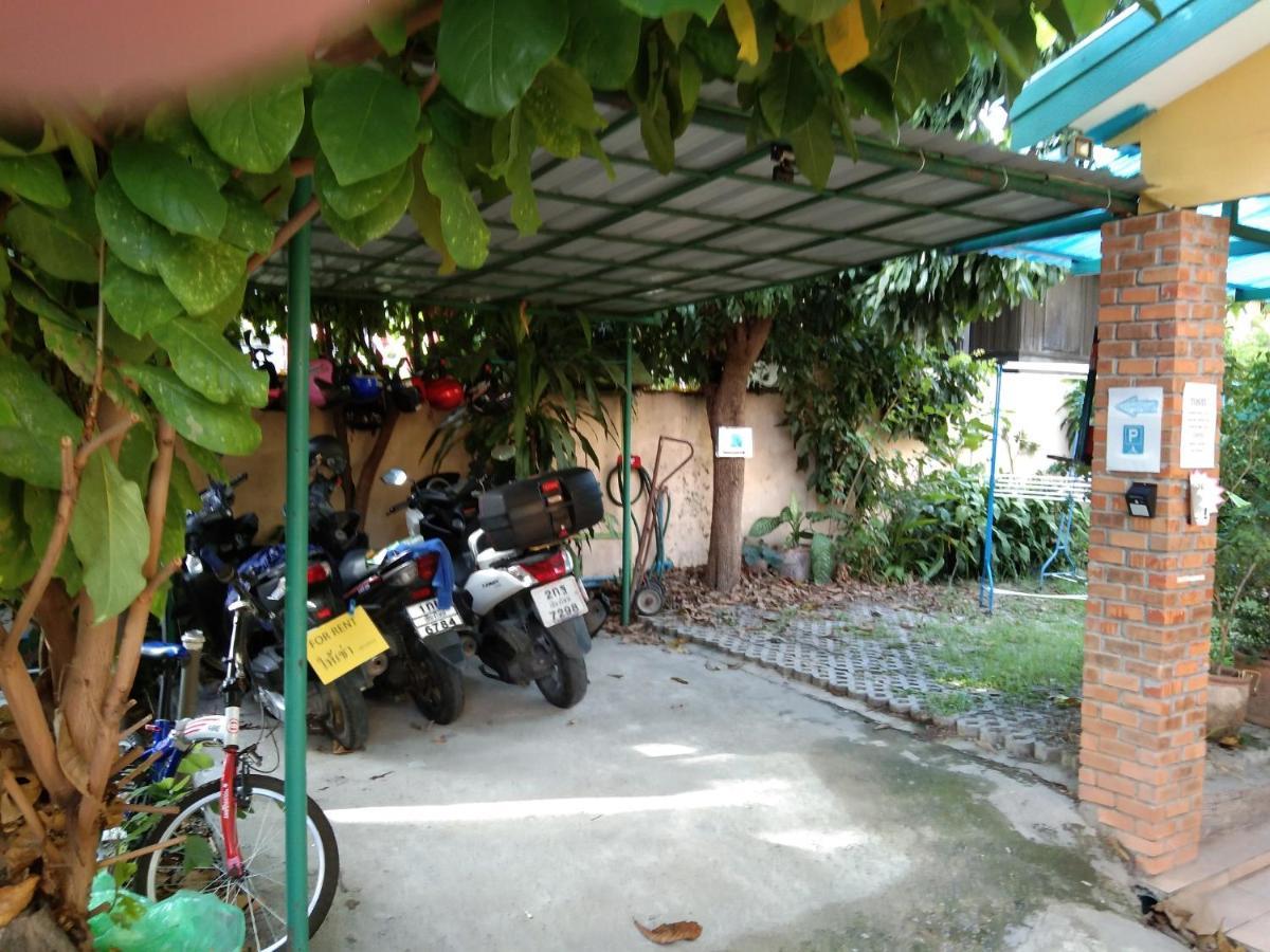 Dutch Cosy Home Chiang Mai Exterior foto